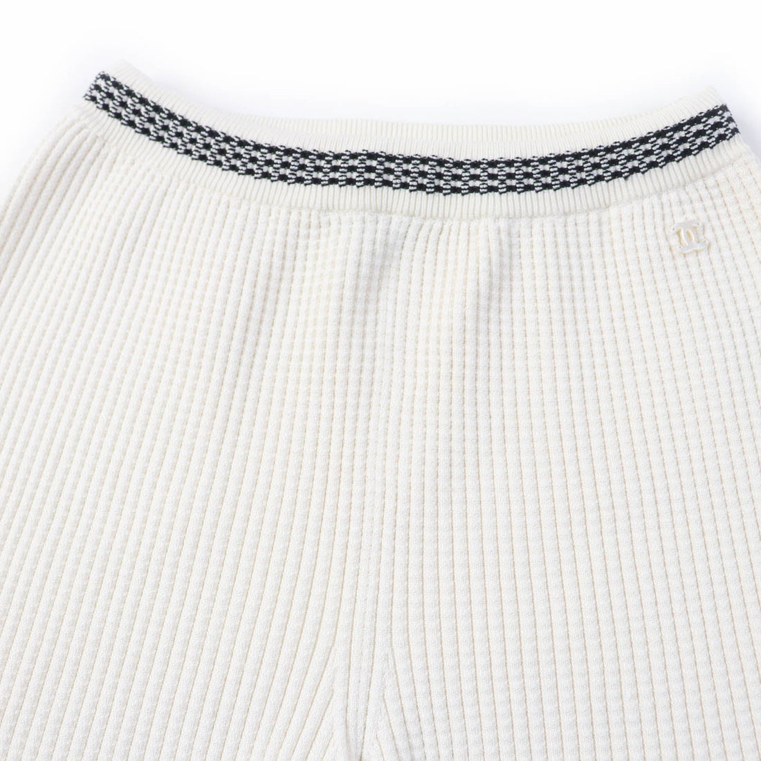 CHANEL Shorts P72042K10338 silk Ivory 36