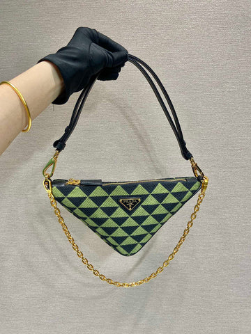 Prada Bags - 930