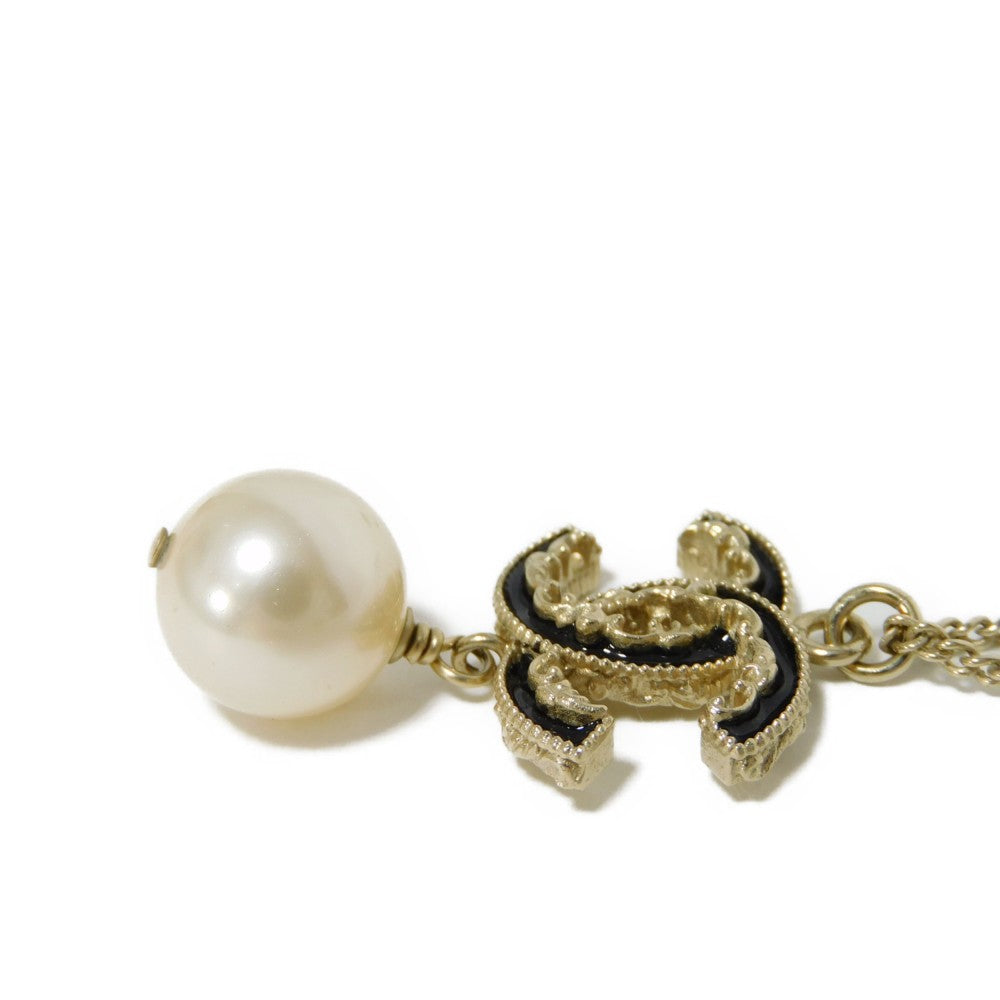 CHANEL Necklace A61444 Fake pearl x enamel black CC mark Swing Pearl COCO Mark