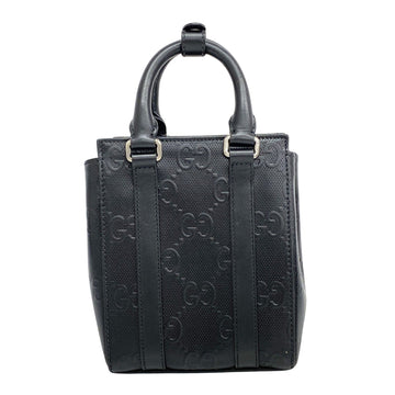 Gucci GG pattern