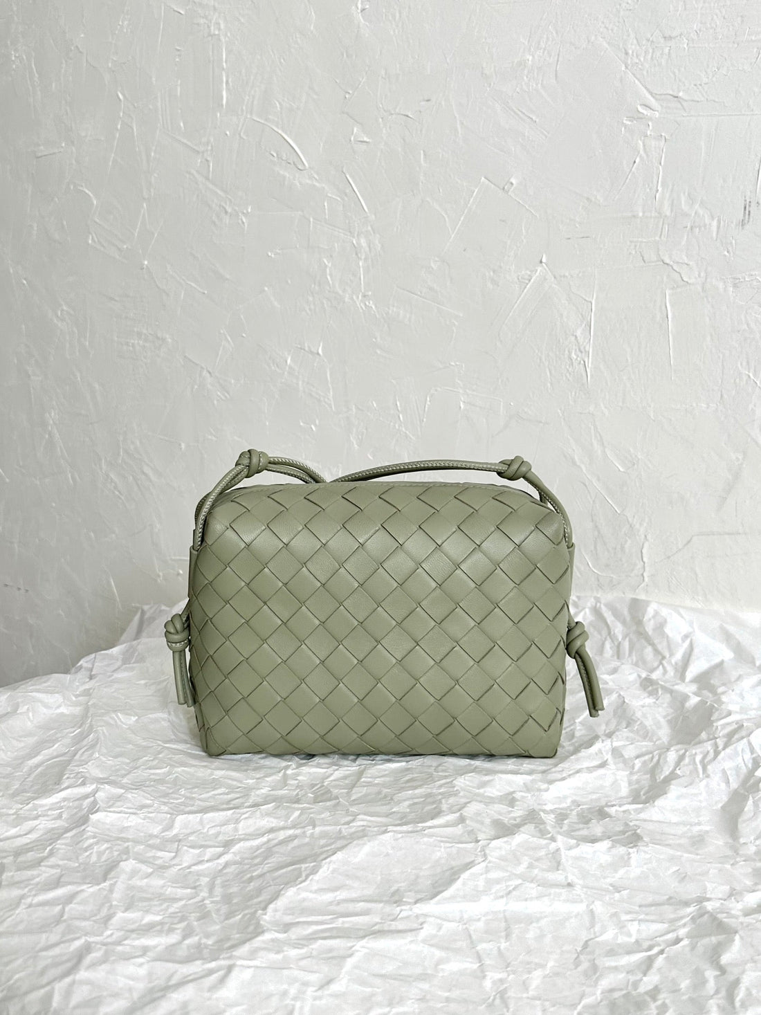 BV LOOP SMALL 23CM KHAKI CALFSKIN House Of Sarah Bags