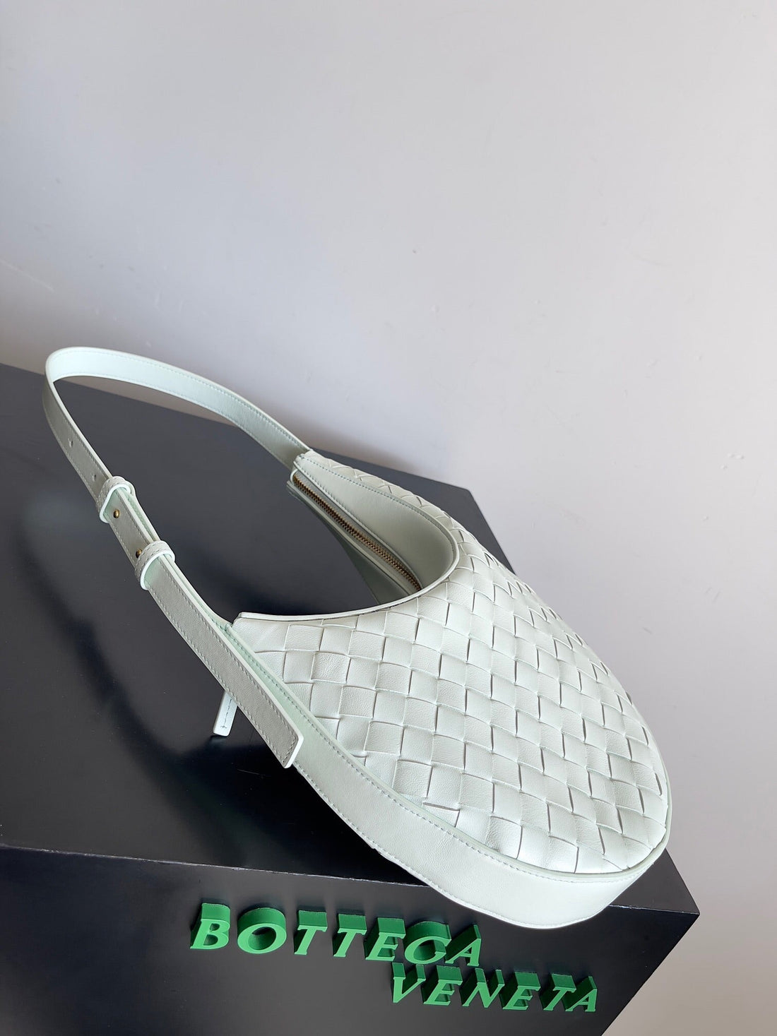 BV SMALL DROP 32CM LIGHT BLUE LAMBSKIN House Of Sarah