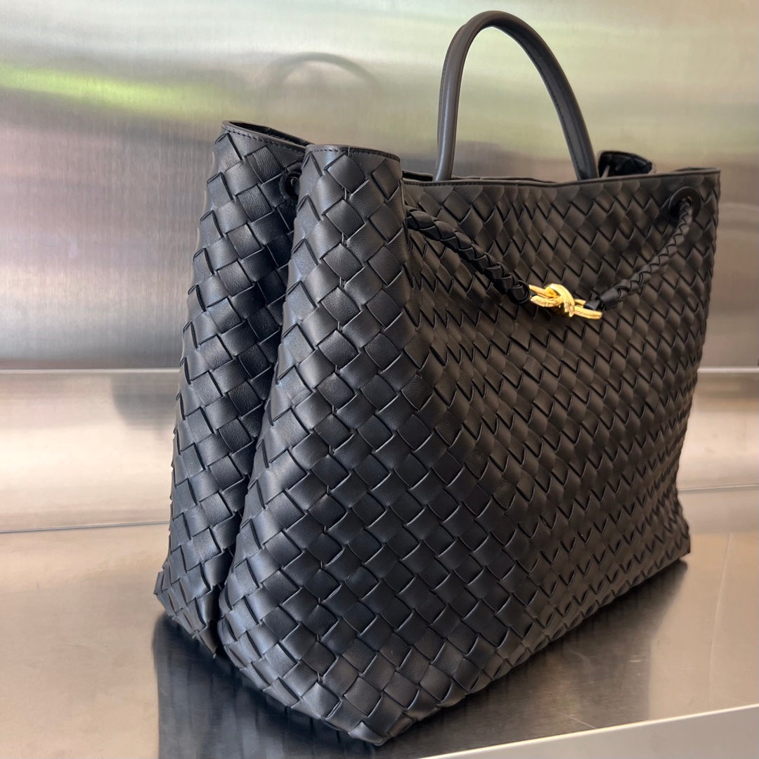 BV LARGE ANDIAMO 45CM BLACK LAMBSKIN House Of Sarah Bags
