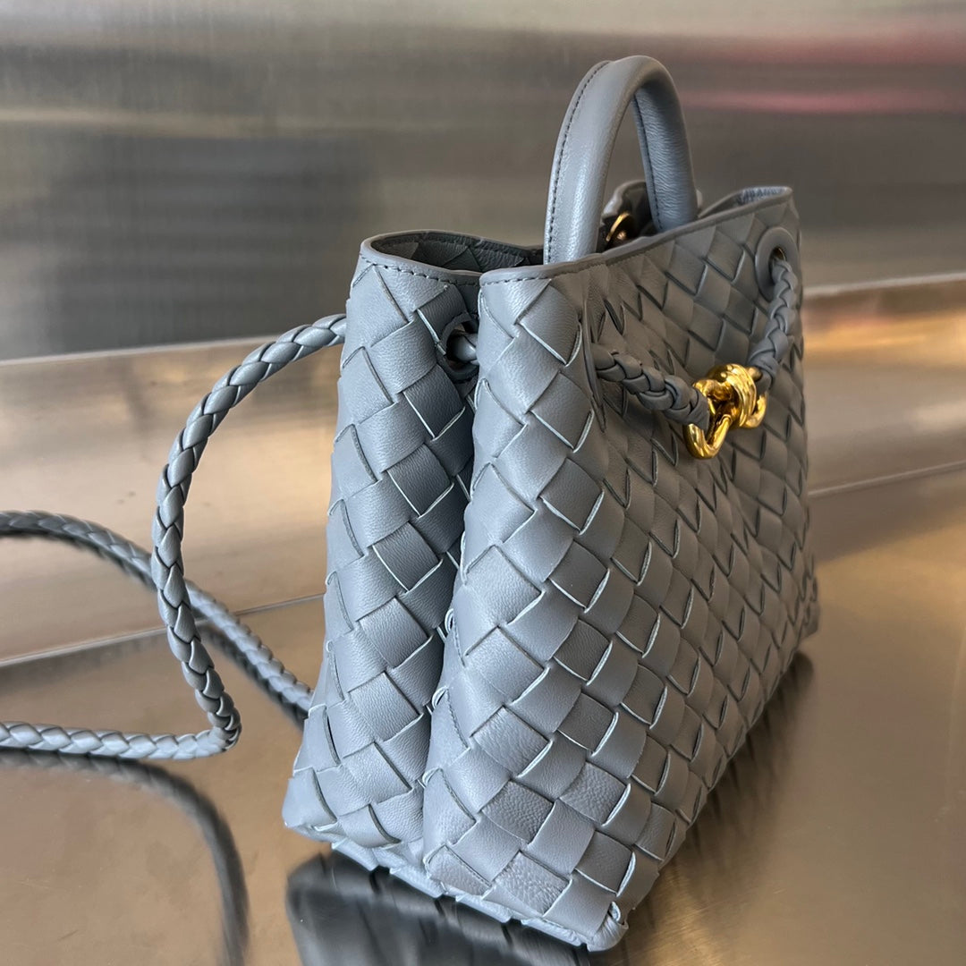 BV SMALL ANDIAMO 25CM DARK GREY LAMBSKIN House Of Sarah