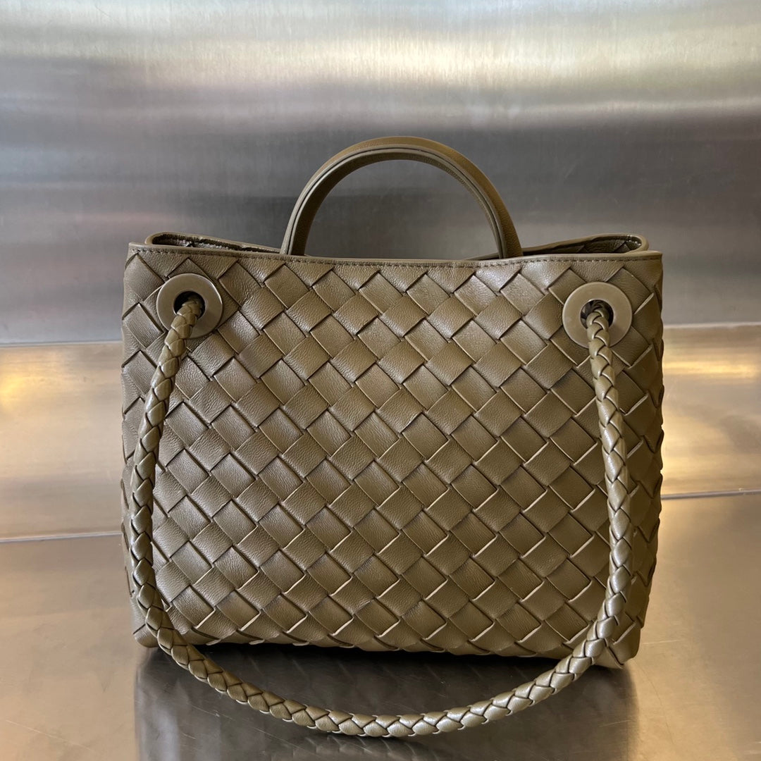 BV SMALL ANDIAMO 25CM DARK OLIVE LAMBSKIN House Of Sarah