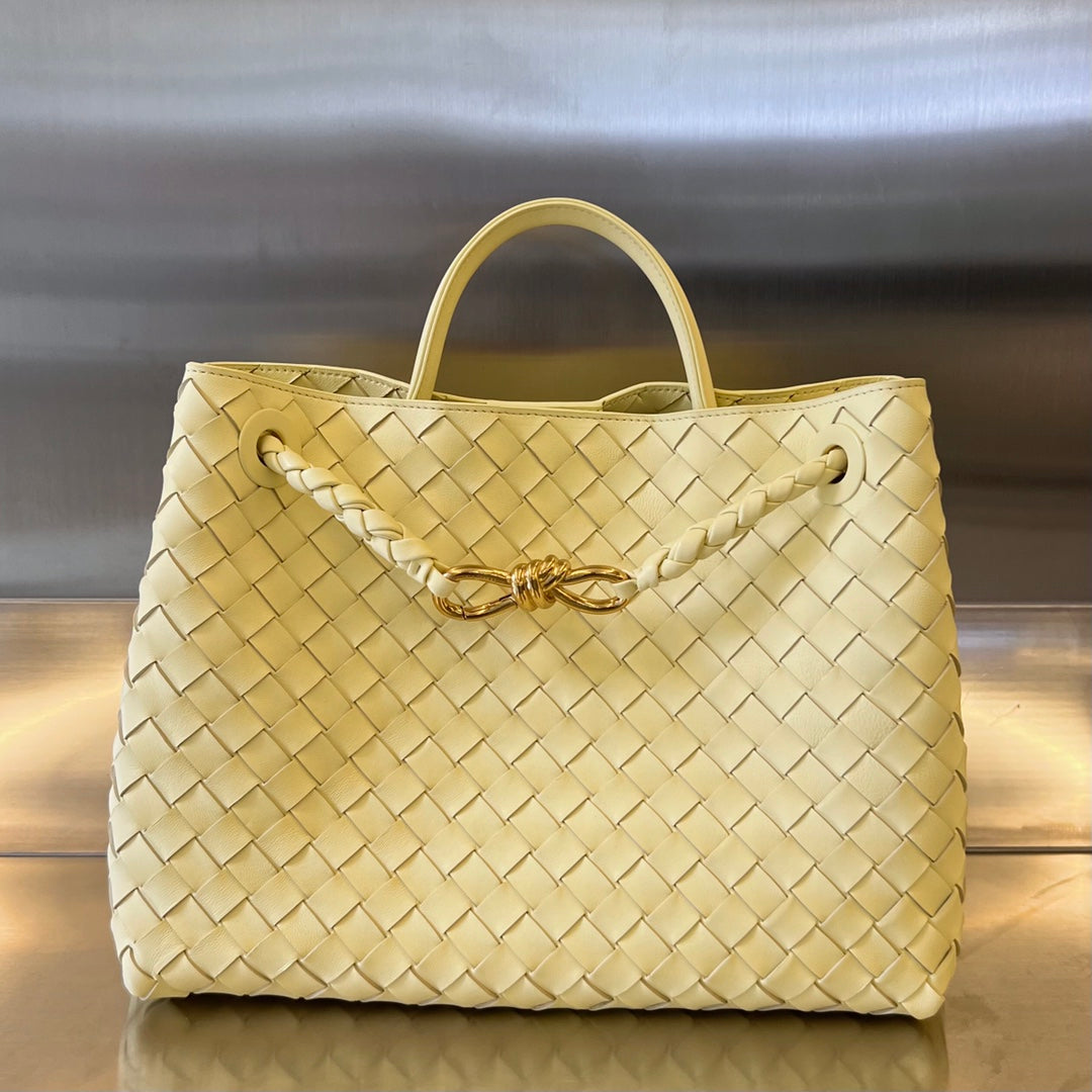 BV MEDIUM ANDIAMO 32CM LIME LAMBSKIN House Of Sarah Bags