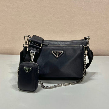 Prada Bags - 4367