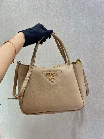 Prada Bags - 6751