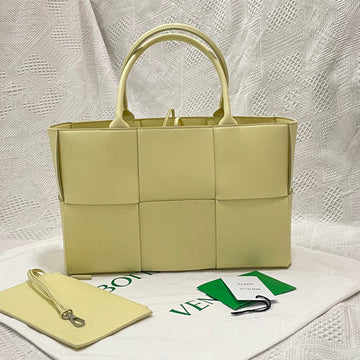 SMALL ARCO TOTE 30 IN LIGHT YELLOW LAMBSKIN House Of Sarah