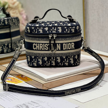 CROSSBODY MINI 18 VANITY CASE IN BLACK MONOGRAM OBLIQUE JACQUARD House Of Sarah