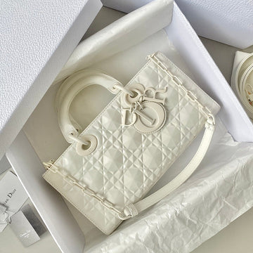 MEDIUM D-JOY BAG 26 IN WHITE CALFSKIN House Of Sarah