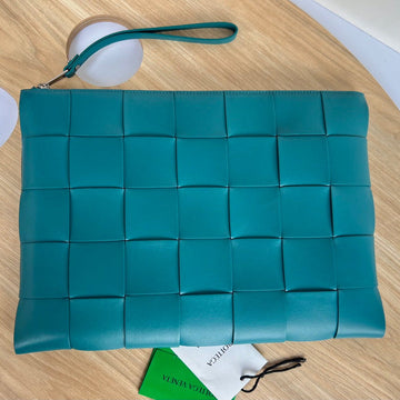 LARGE CASSETTE POUCH 35 IN LAGOON BLUE CALFSKIN House Of Sarah