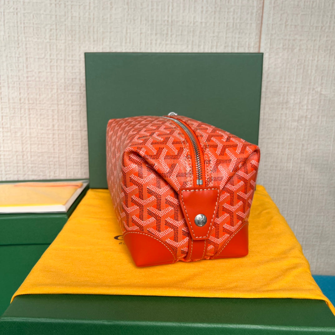 BOWLING TOILETRY BAG 25 IN RED ORANGE GOYARDINE CANVAS AND CALFSKIN House Of Sarah