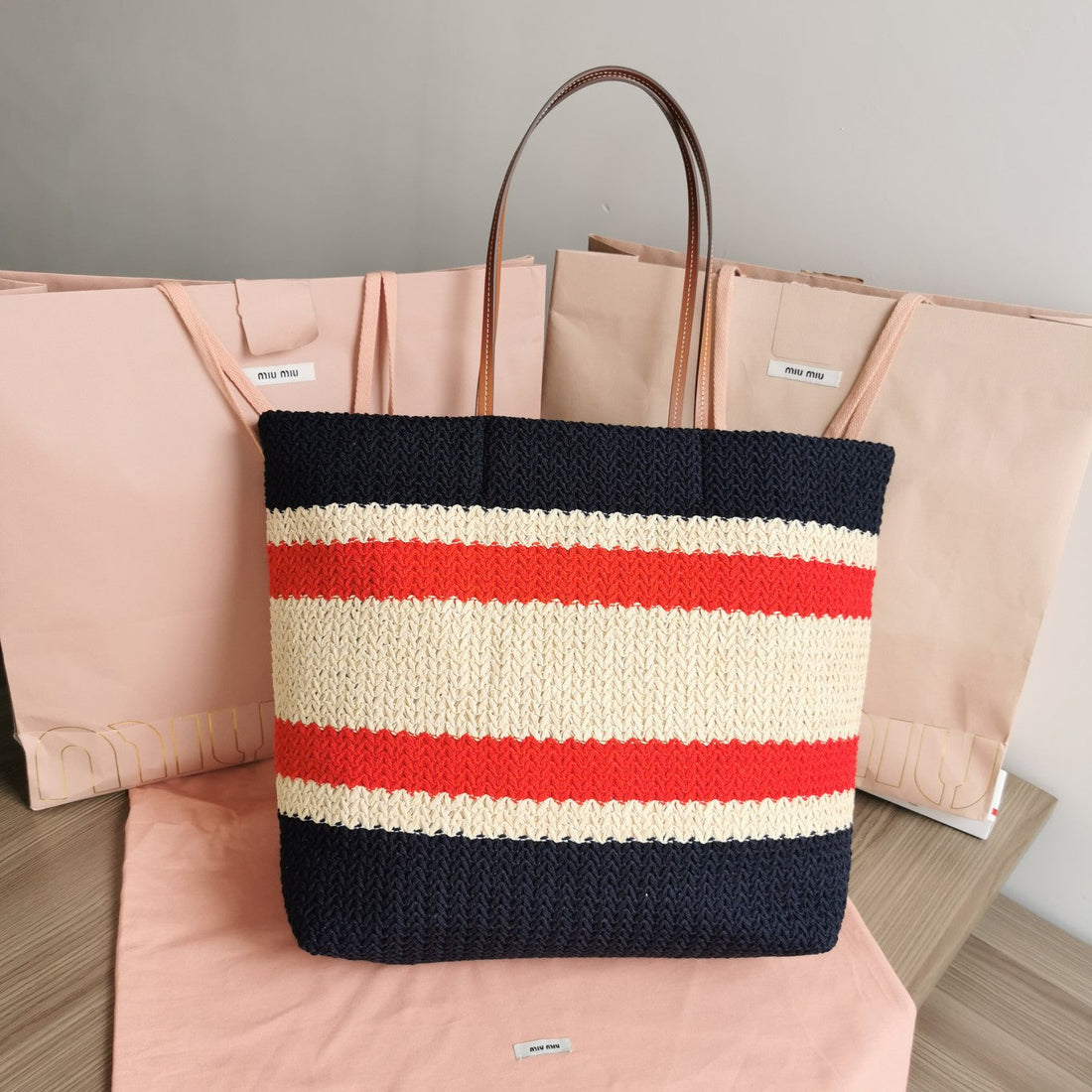 TOTE BAG 40 IN STRIPED PATTERN OF BLACK RED AND CREAM WHITE WOVEN RAFFIA House Of Sarah