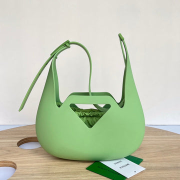 SHOULDER BAG 27 IN FEIJOA GREEN RUHouse Of SarahER AND NYLON FABRIC by House Of Sarah