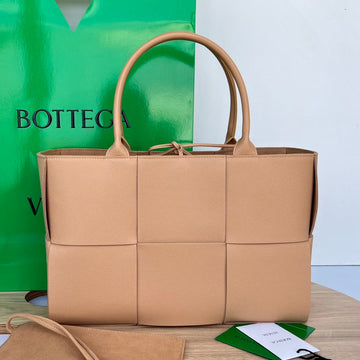 ARCO TOTE 36 IN TAN BROWN CALFSKIN House Of Sarah Bags
