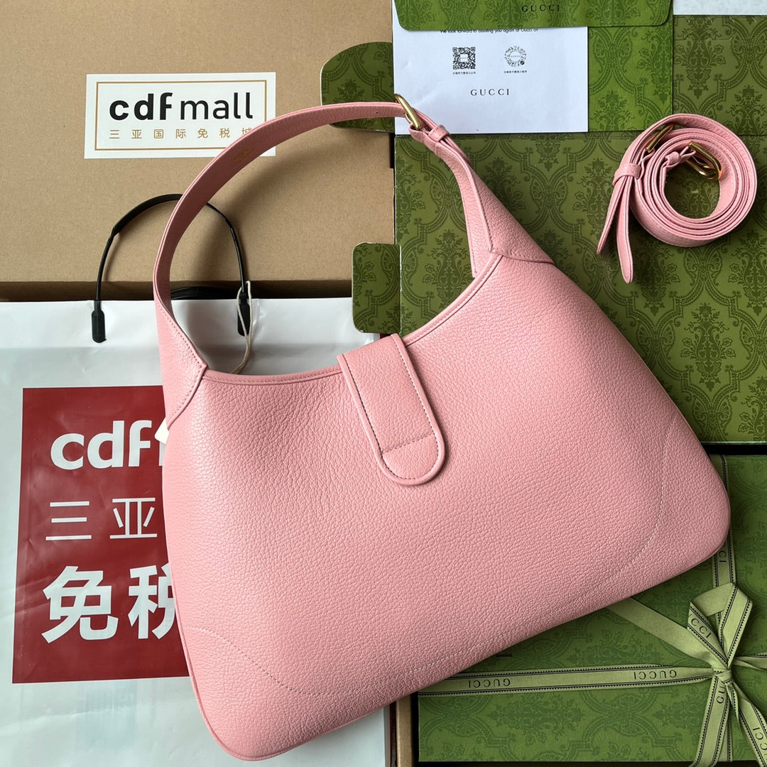 MEDIUM SHOULDER BAG 39 IN LIGHT PINK CALFSKIN GOLD HARDWARE House Of Sarah Bags
