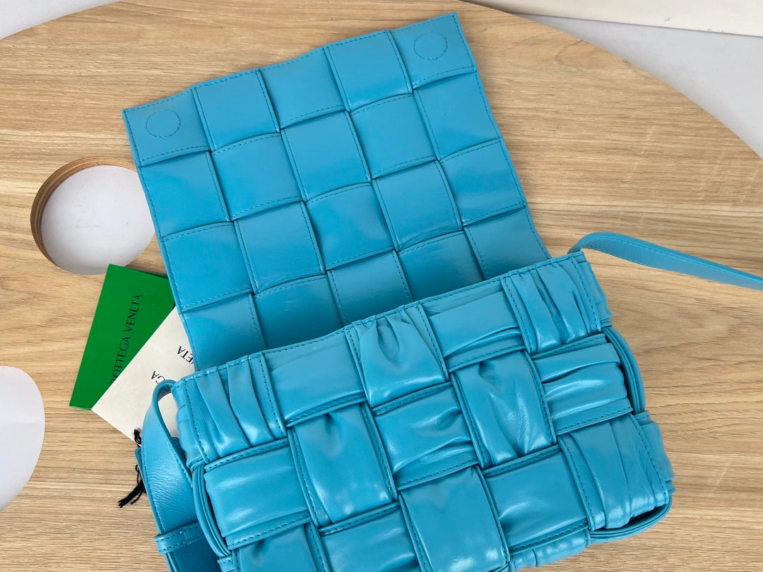 CASSETTE 28 IN SKY BLUE SOFT LAMBSKIN House Of Sarah