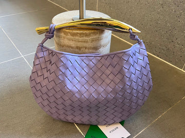 SARDINE 33 WITH CHAIN IN LIGHT PURPLE LAMBSKIN House Of Sarah
