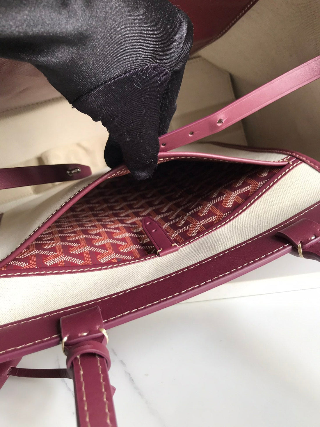 BELLECHASSE BIAUDE PM BAG 36 IN WINE RED GOYARDINE CANVAS AND CALFSKIN TRIM House Of Sarah