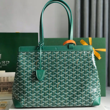 BELLECHASSE BIAUDE PM BAG 36 IN GREEN GOYARDINE CANVAS AND CALFSKIN TRIM by House Of Sarah