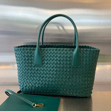 SMALL CABAT 32 IN KAITOKE GREEN LAMBSKIN House Of Sarah