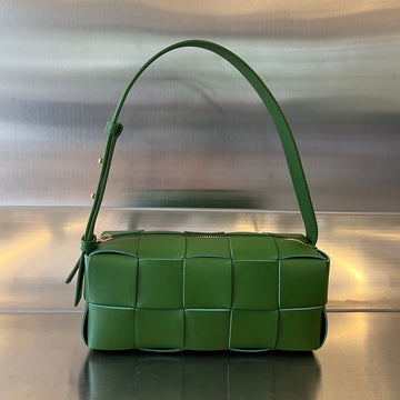 BRICK CASSETTE 28 IN DARK GREEN CALFSKIN by House Of Sarah