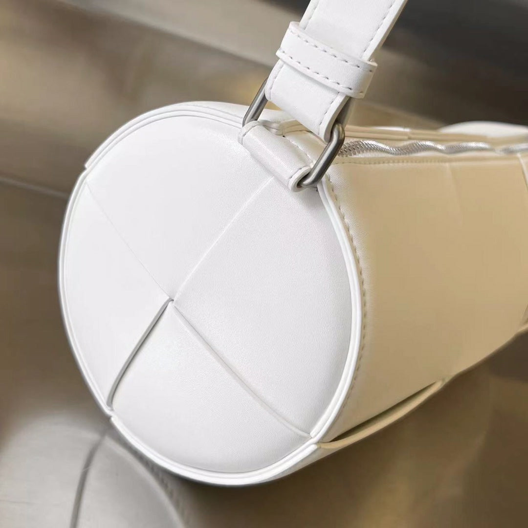CYLINDER CASSETTE 30 IN WHITE CALFSKIN House Of Sarah