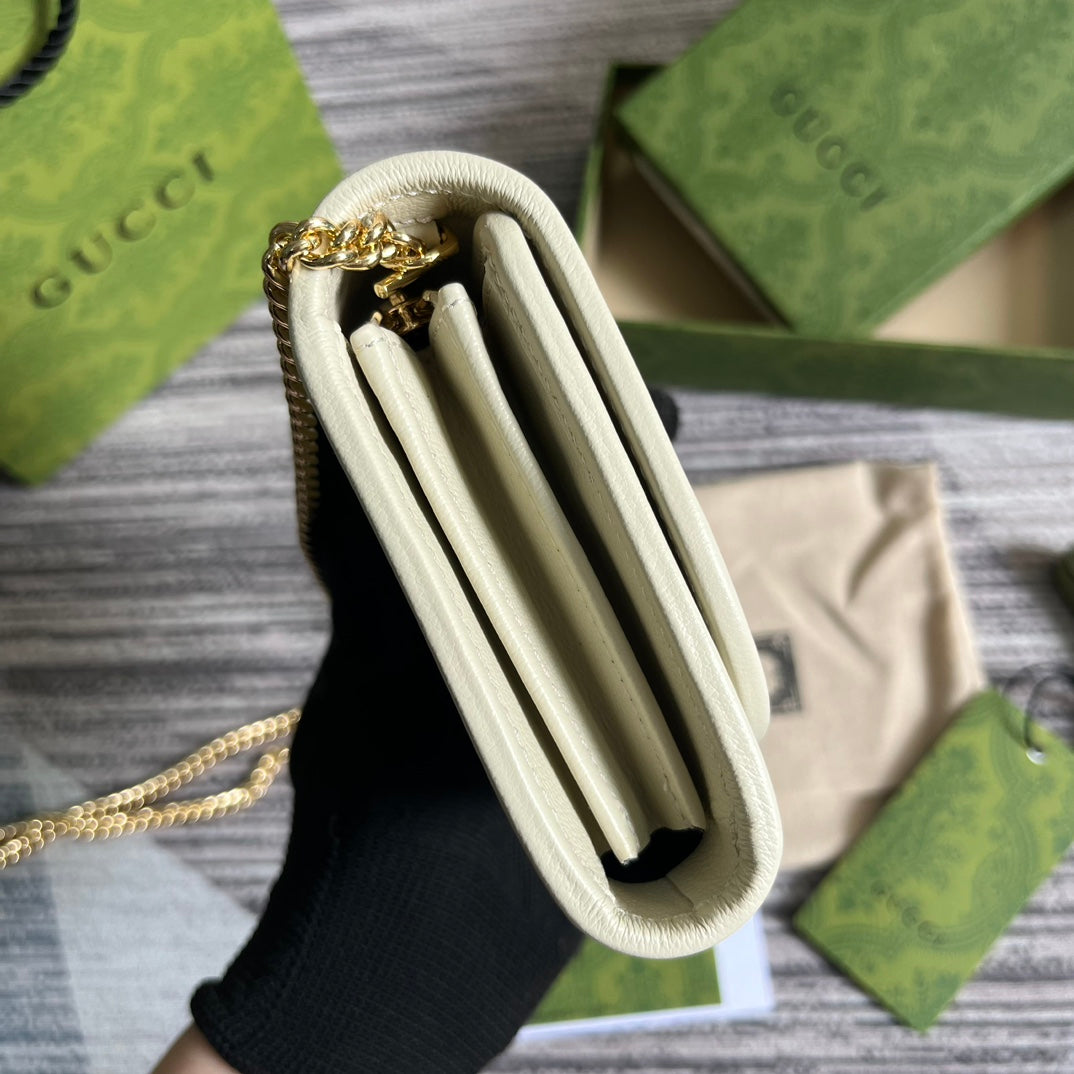 BLONDIE INTERLOCK MINI SHOULDER BAG 12 IN WHITE CALFSKIN GOLD CHAIN House Of Sarah