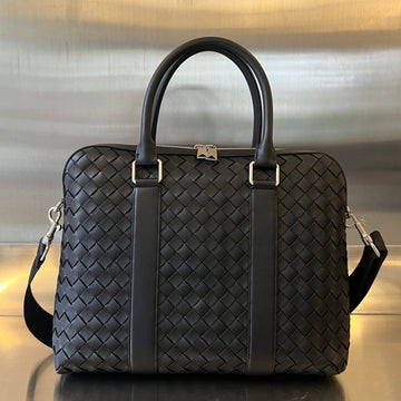 SLIM INTRECCIATO BRIEFCASE 36 BLACK CALFSKIN House Of Sarah
