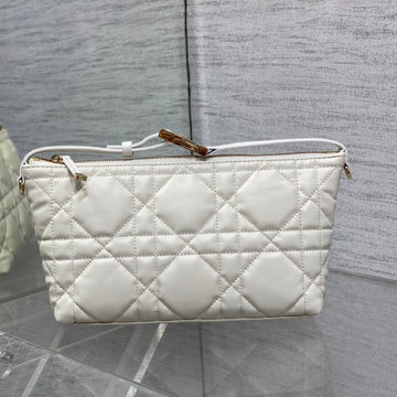 TRAVEL NOMAD POUCH 22 IN WHITE MACROCANNAGE LAMBSKIN GOLD HARDWARE By House Of Sarah