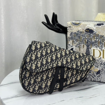 SADDLE 28 BAG IN BEIGE AND BLACK OBLIQUE JACQUARD House Of Sarah Bags