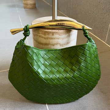 SARDINE 33 WITH CHAIN IN EMERALD GREEN LAMBSKIN House Of Sarah Bags