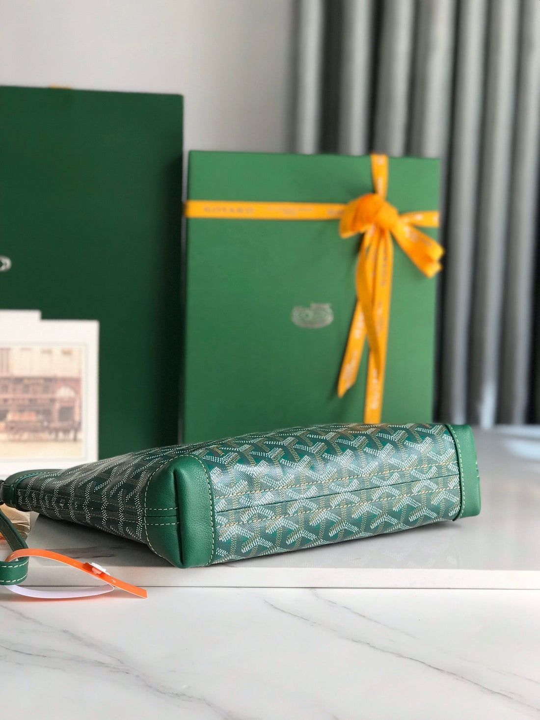 CONTI POUCH 24 IN GREEN LAMBSKIN AND GOYARDINE CANVAS by House Of Sarah