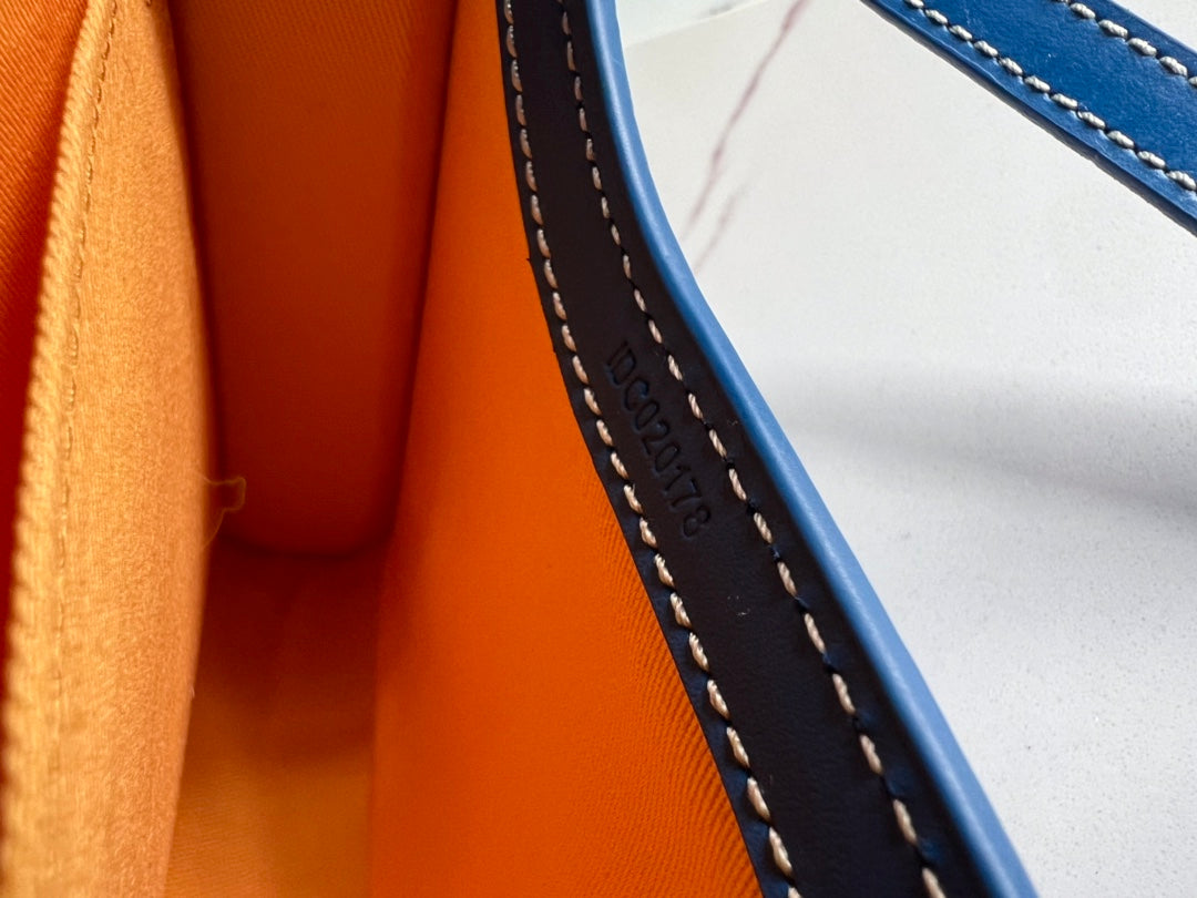 MONTE-CARLO PM CLUTCH 25 IN SAPPHIRE BLUE GOYARDINE CANVAS House Of Sarah Bags