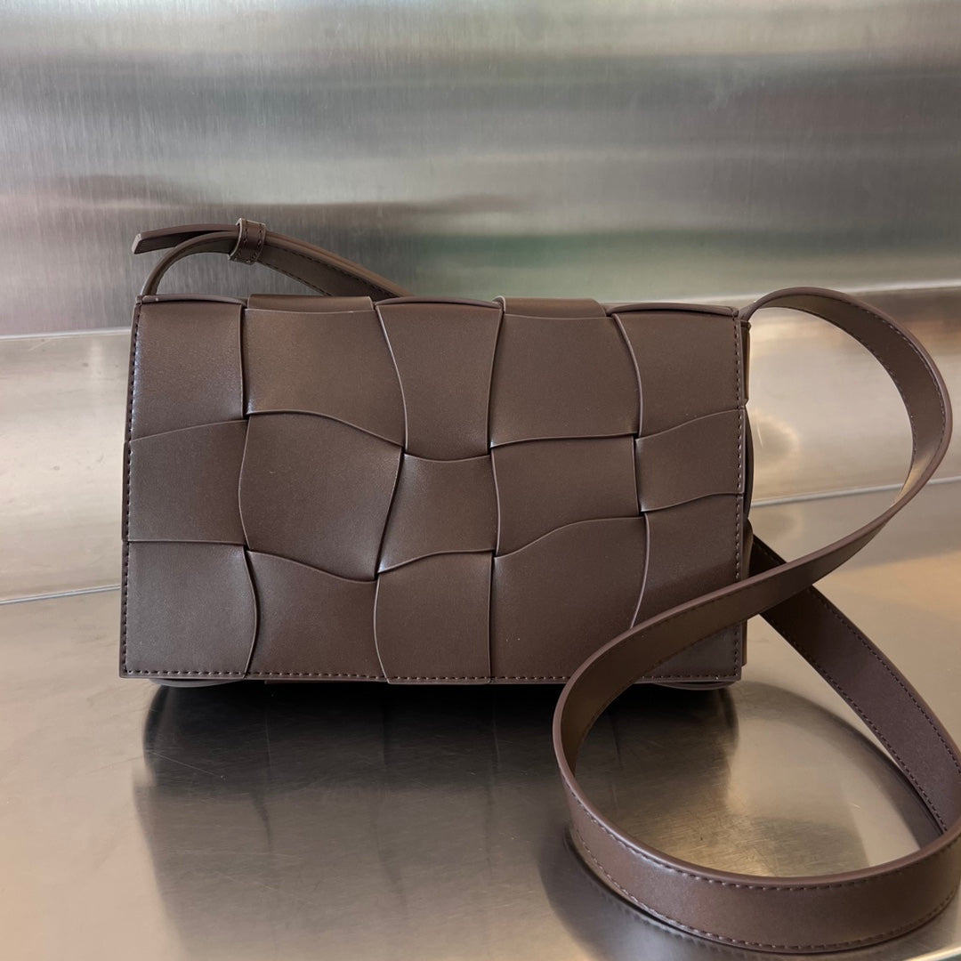 CASSETTE 23 IN CHOCOLATE CALFSKIN WITH WAVY PATTERN by House Of Sarah