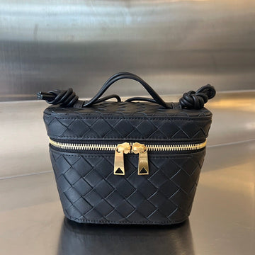 MINI VANITY CASE 18 IN BLACK LAMBSKIN House Of Sarah Bags