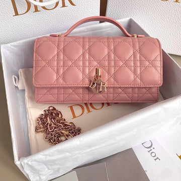 LADY 21 CHAIN BAG IN HOT PINK LAMBSKIN House Of Sarah