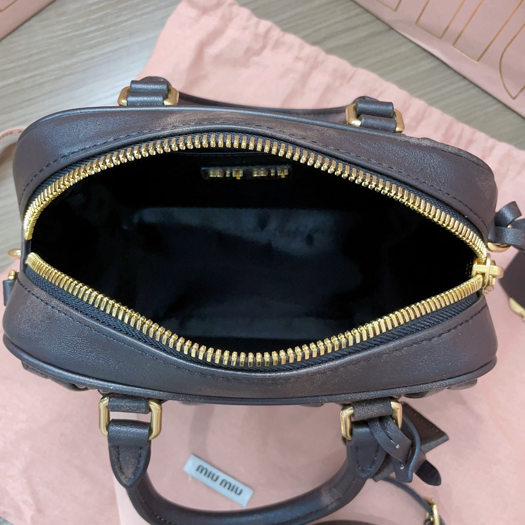 ARCADIE MATELASSÉ NAPPA SMALL BAG 19 IN BLACK LAMBSKIN GOLD HARDWARE House Of Sarah