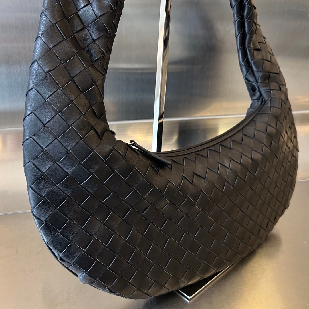 BUDDY 59 BAG IN BLACK CALFSKIN by House Of Sarah