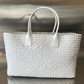 LARGE CABAT 51 IN WHITE LAMBSKIN House Of Sarah Bags