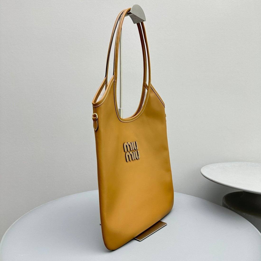 HOBO 40 TOTE IN GOLDENROD YELLOW CALFSKIN By House Of Sarah