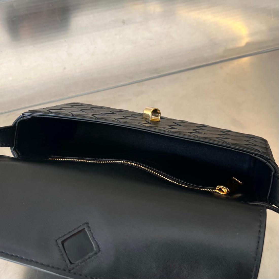 ANDIAMO 21 IN BLACK LAMBSKIN House Of Sarah Bags