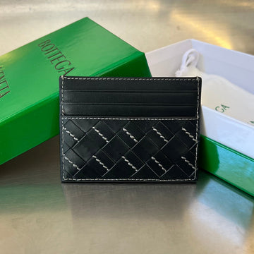 INTRECCIATO 10 CREDIT CARD CASE IN BLACK LAMBSKIN House Of Sarah Bags