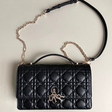 MISS LADY 24 LARGE BAG IN BLACK LAMBSKIN By House Of Sarah