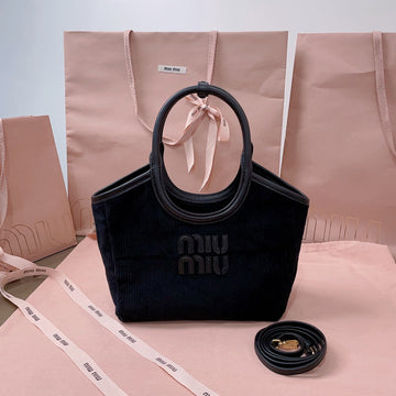 IVY HANDBAG 22 IN BLACK CANVAS House Of Sarah Bags