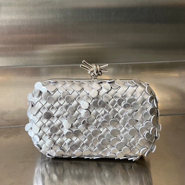 SILVER KNOT 19 IN SILVER LAMBSKIN House Of Sarah