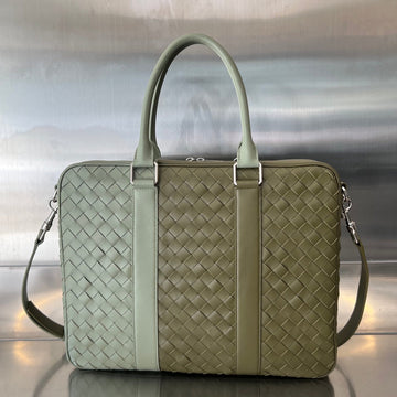 LARGE INTRECCIATO 40 BRIEFCASE IN MUD MIX TRAVERTINE CALFSKIN House Of Sarah