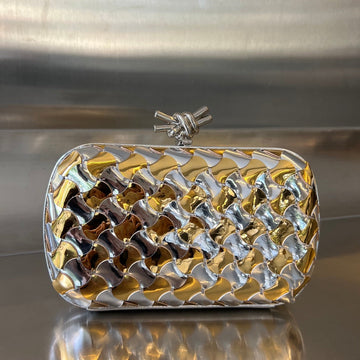 CLASSIC KNOT 19 IN GOLDEN MIX SILVER LAMBSKIN House Of Sarah Bags