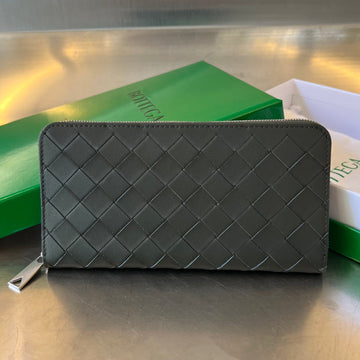 INTRECCIATO 19 WALLET IN BLACK CALFSKIN House Of Sarah